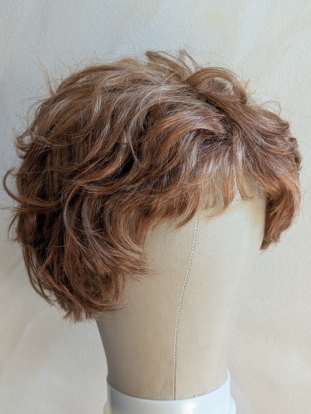 Bobbi Boss 100% Human Hair Wig Short Layered Cut Reddish Blonde